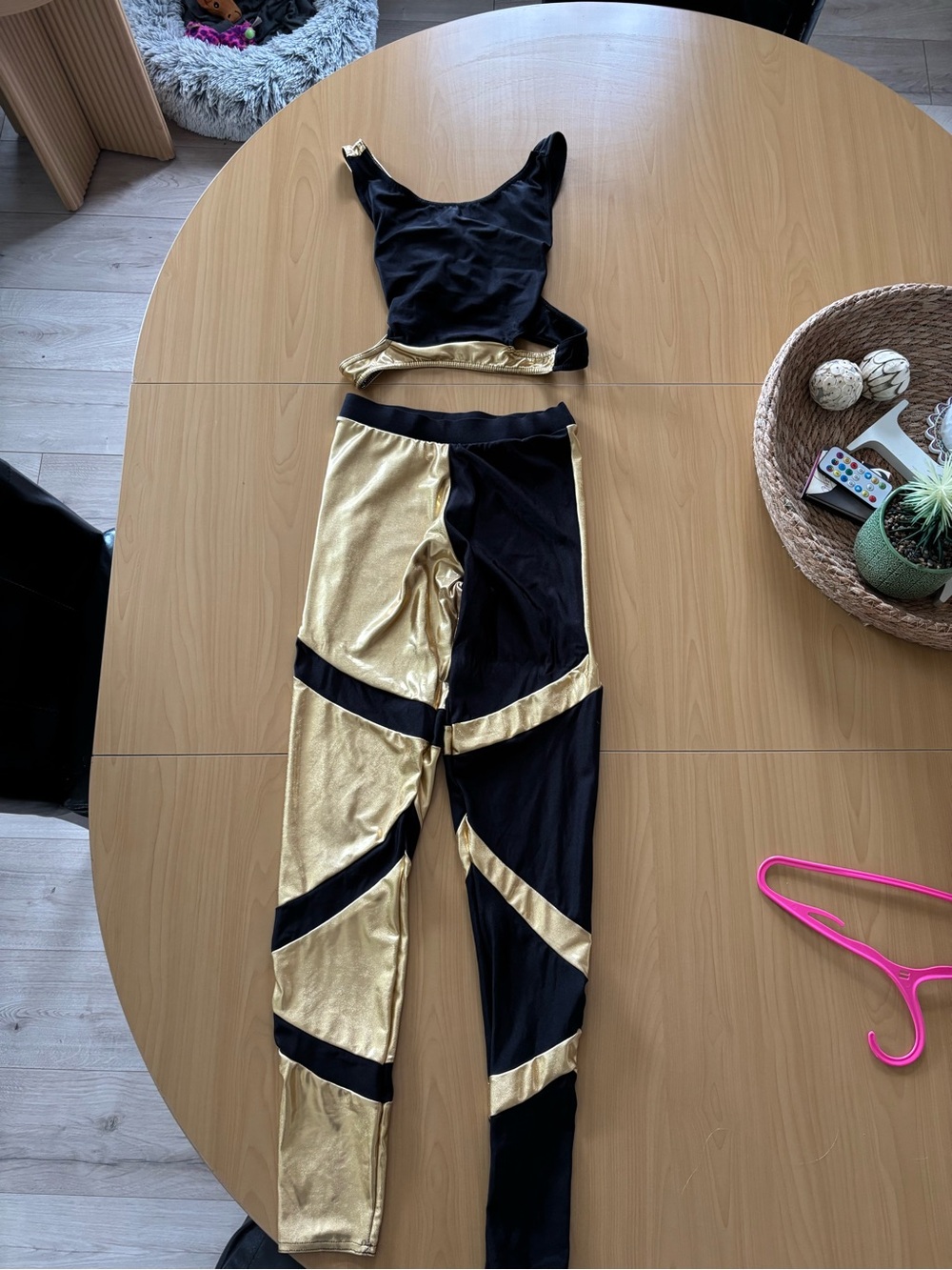 Metallic Gold & Black “out of my mind” dance costume by A wish come true.Sz SA - Picture 2 of 6
